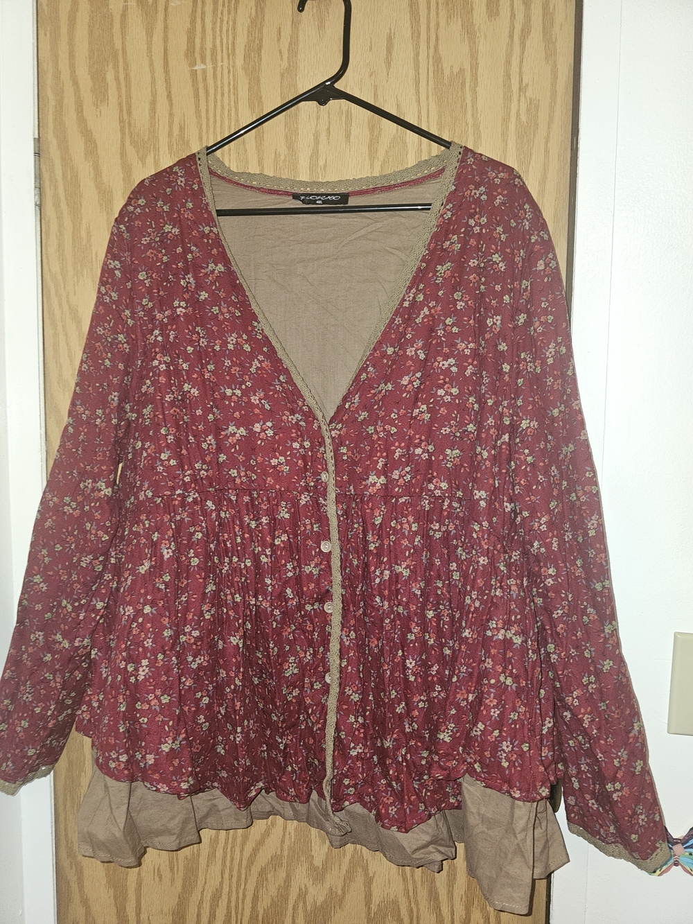 lorenzo Floral Button-Front Tunic Jacket in Red with Tan Trim